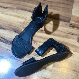 Size 7.5 Black Sandals